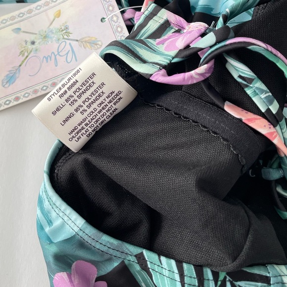 Floral Print One Piece Swimsuit - Picture 5 of 7